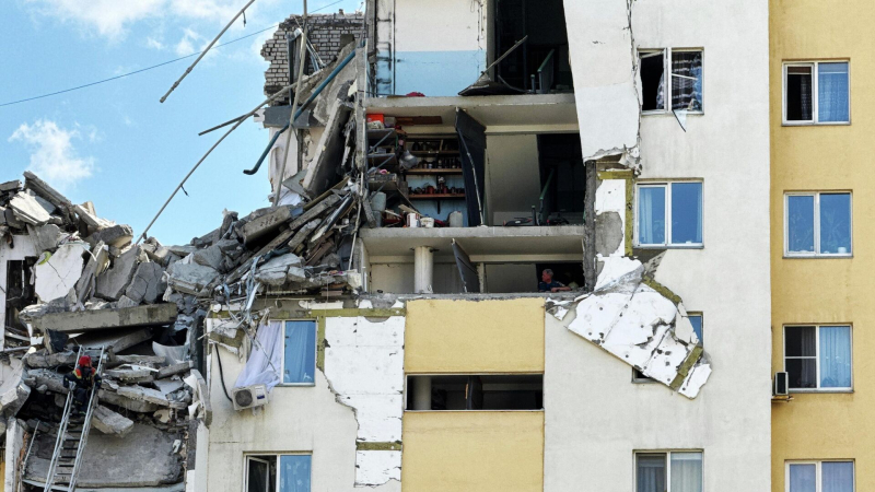 При взрыве газа под Волгоградом пострадали четыре человека