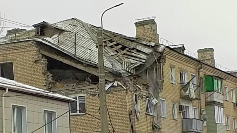 При взрыве газа под Волгоградом пострадали четыре человека