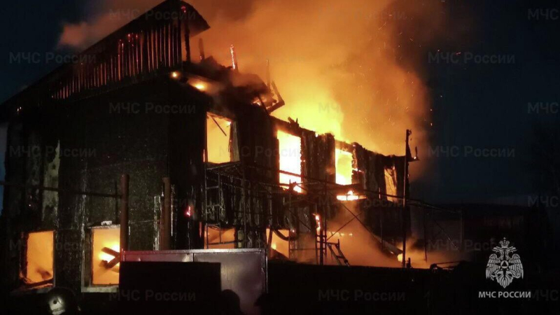 Жертвами пожара в Сургуте стали семь человек, включая четверо детей