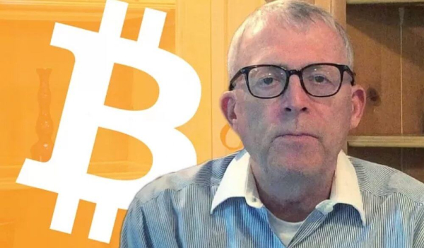 Питер Бранд рекомендует продавать наушники из-за модели мегафона. Питер Бранд рекомендует продавать наушники из-за модели мегафона.