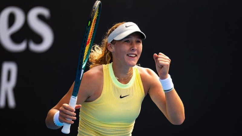 Андреева обыграла Касаткину и вышла в четвертьфинал "Ролан Гаррос"