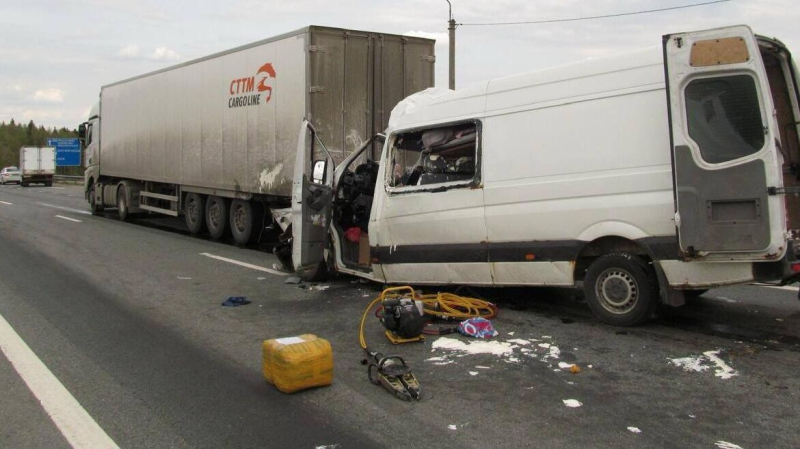 В ДТП на МКАД погиб человек, четверо пострадали