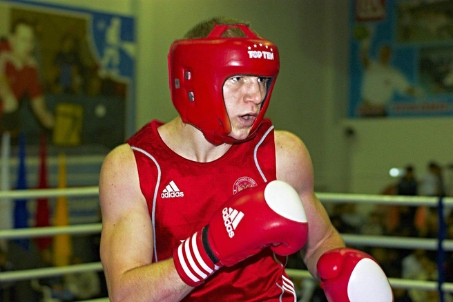 Зарезали во дворе дома: русского боксера убили после конфликта с цыганами